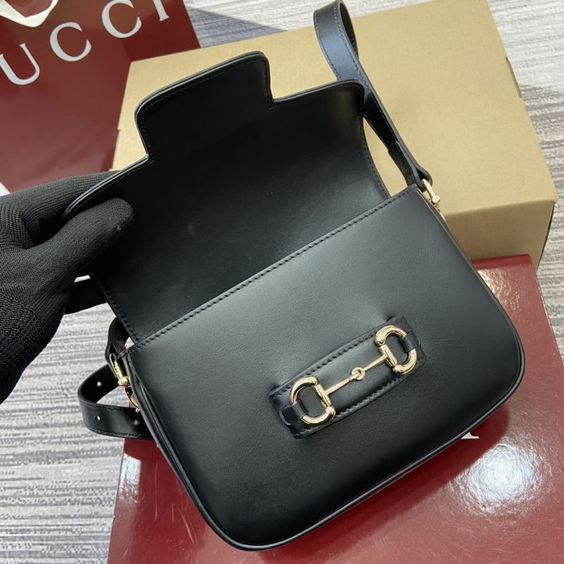 Gvc*1 horsebit bags
